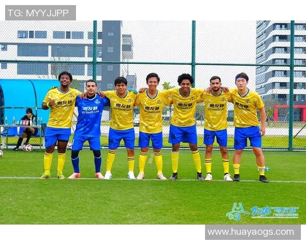 足球巨星齐聚青岛掀起绿茵热潮助力城市体育与文化全面发展 足球巨星齐聚青岛掀起绿茵热潮助力城市体育与文化全面发展